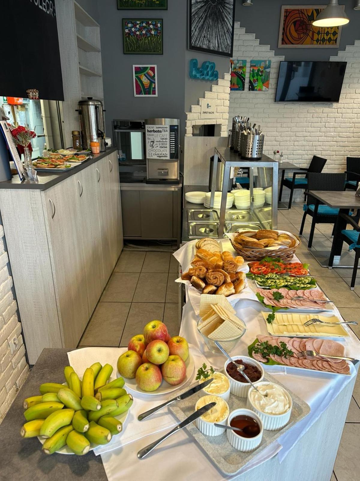 Hostel Centrum 라돔 외부 사진
